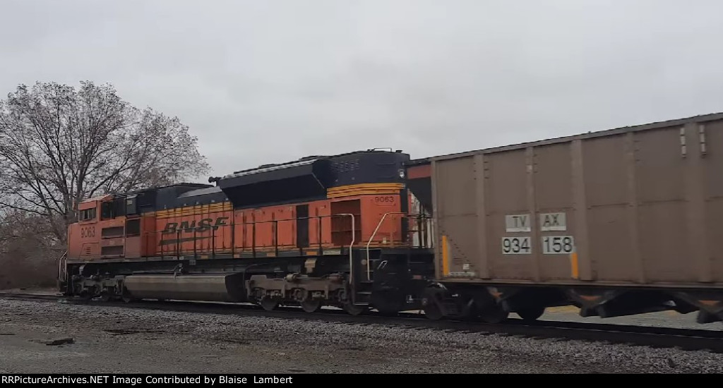 BNSF coal train DPU